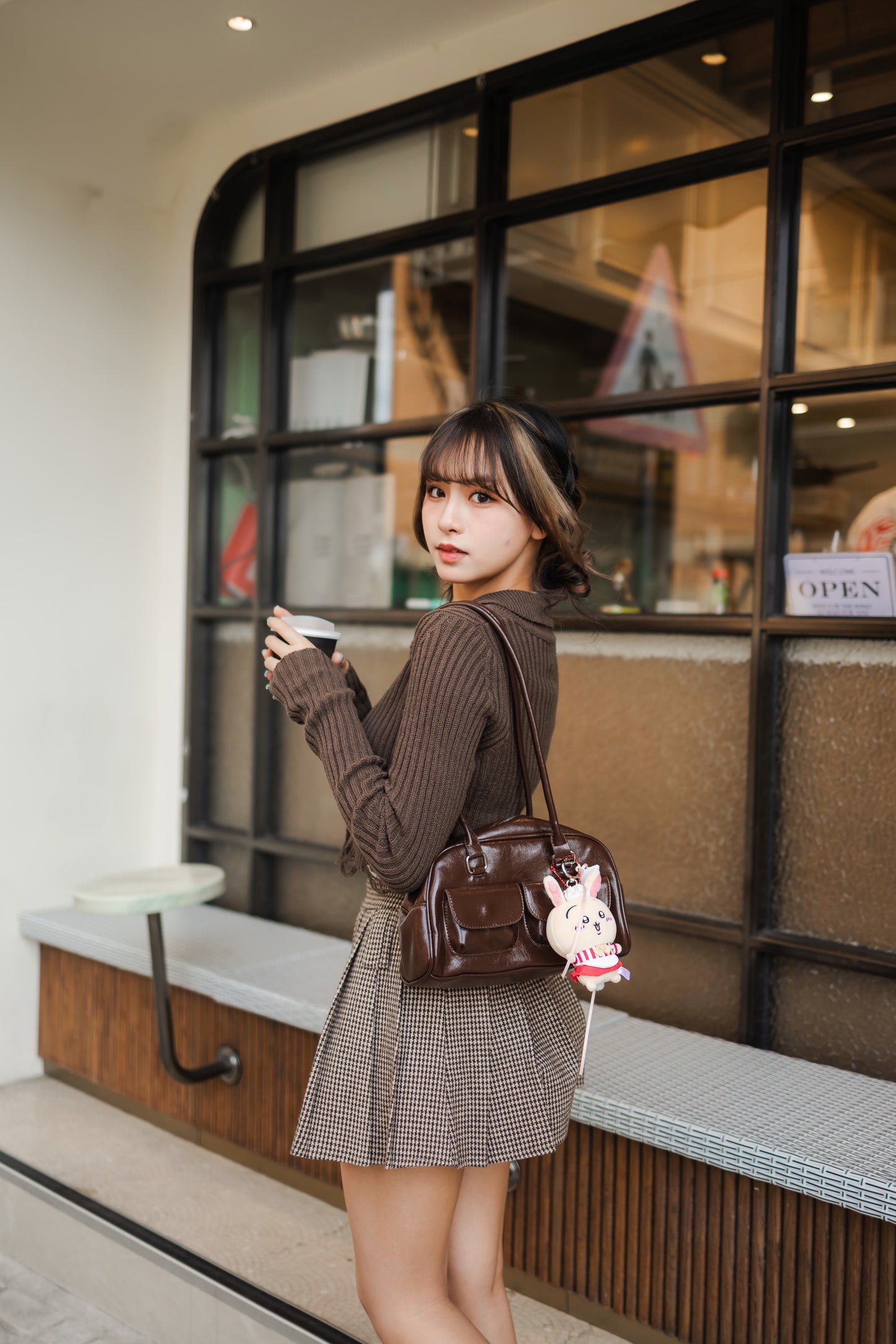 必入❣️修飾腿形!格仔百褶短裙