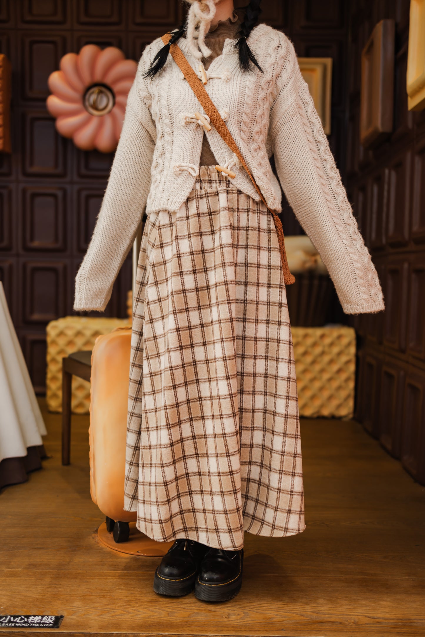 奶油百搭針織格仔裙🧡