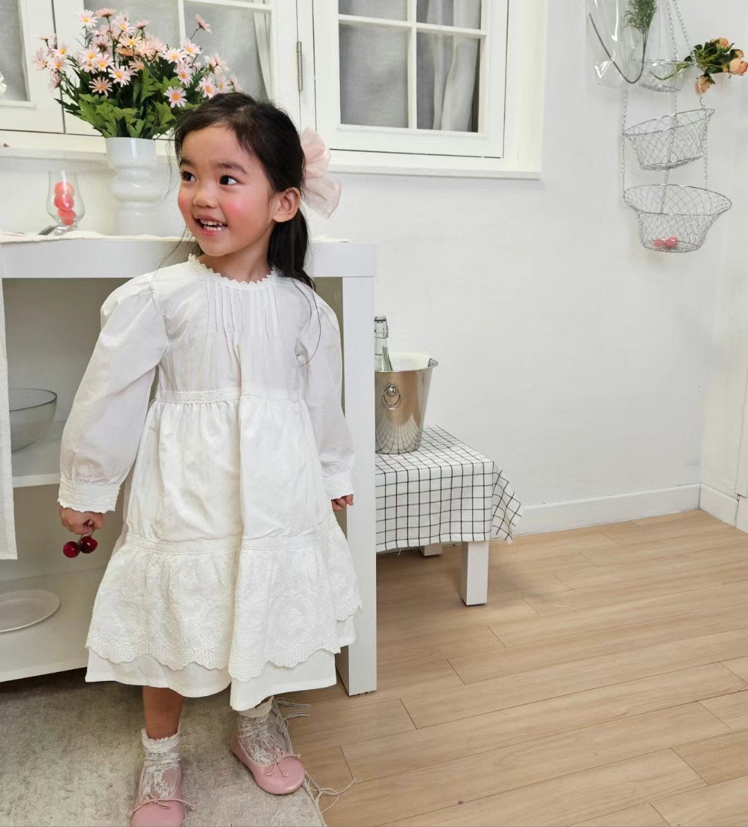 圓領花邊蕾絲連身裙👗