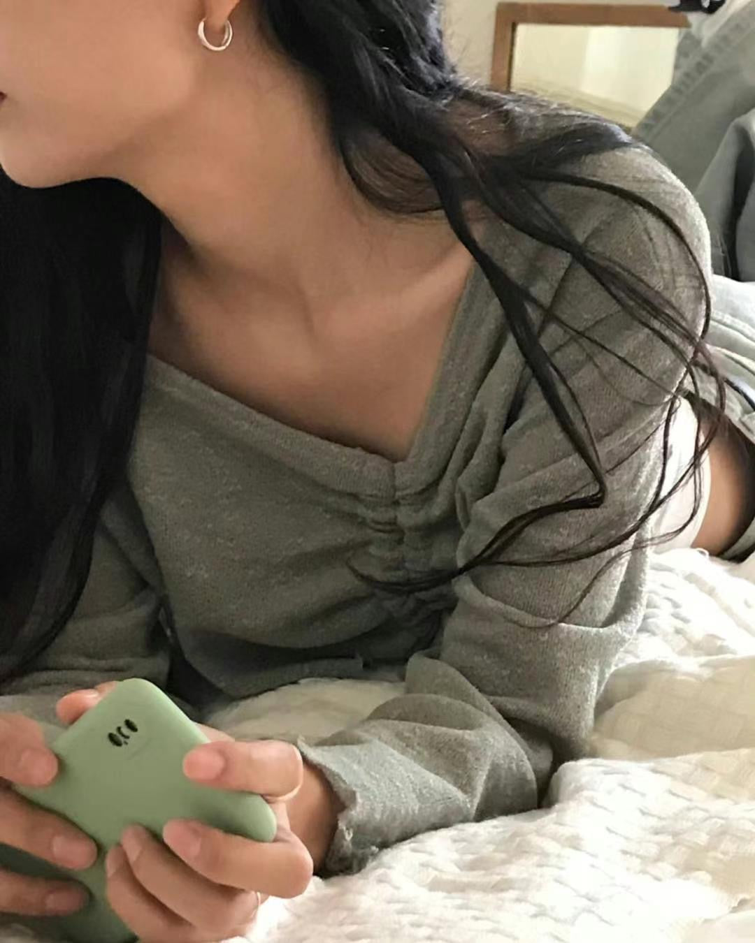 - ̗̀ 寬鬆百搭 ̖́ 短款罩衫🧸