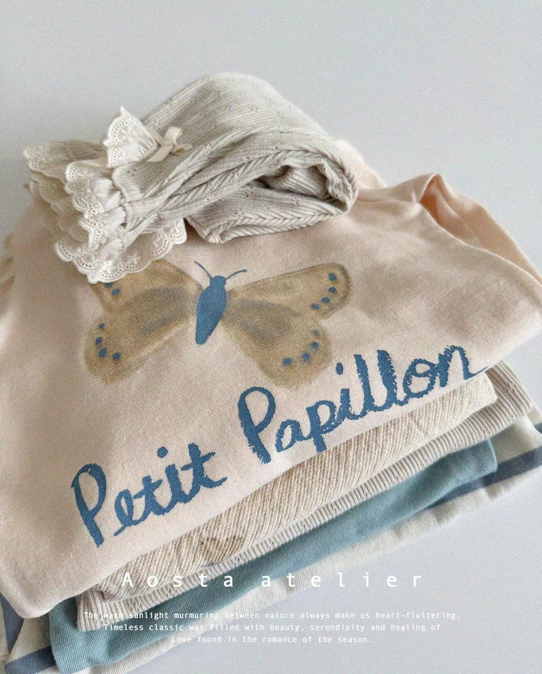 Petit Papillon泡泡袖上衣🎀✨