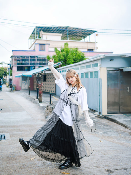 少女日系💖字母花紋拼蕾絲長袖Tee