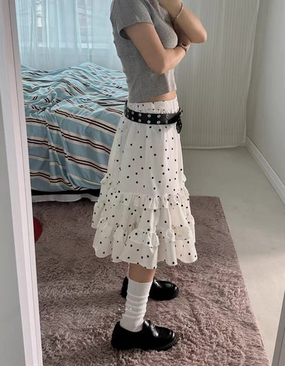 潮流熱賣波點半身裙🖤🤍