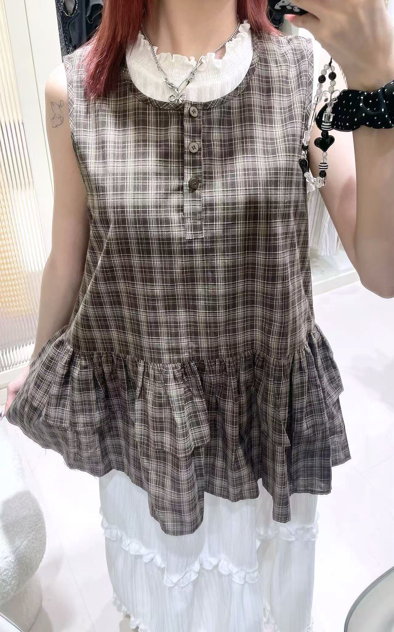 Ruffle拼色格仔上衣🛒🖤
