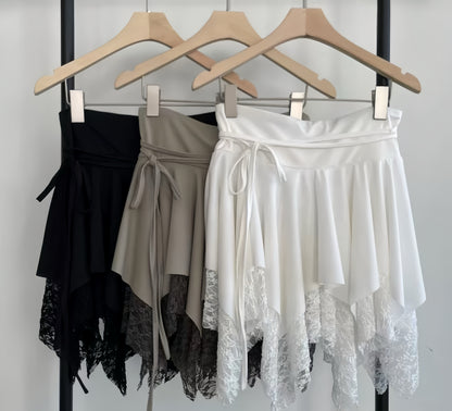 百搭蕾絲鬢邊綁帶短裙📸