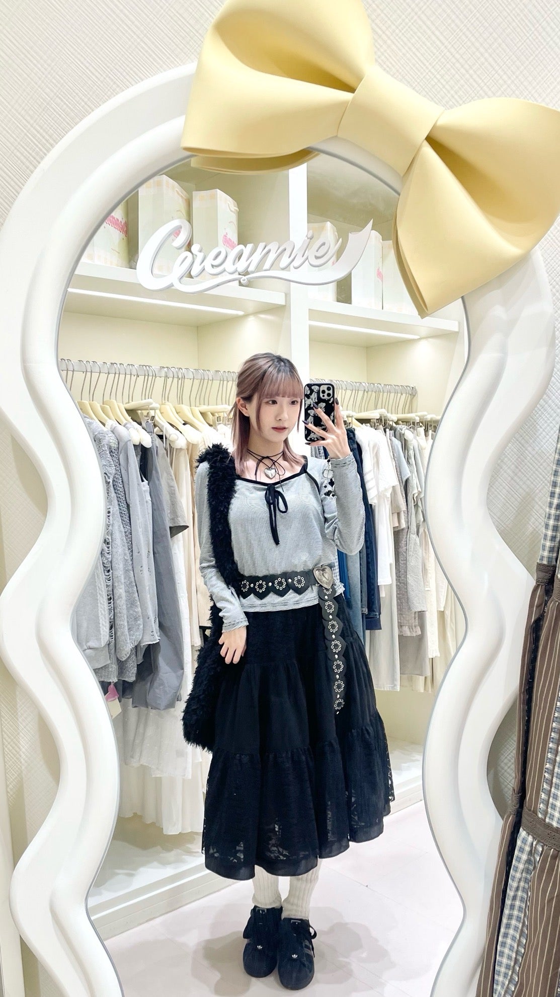 韓系蕾絲拼接長裙🖤