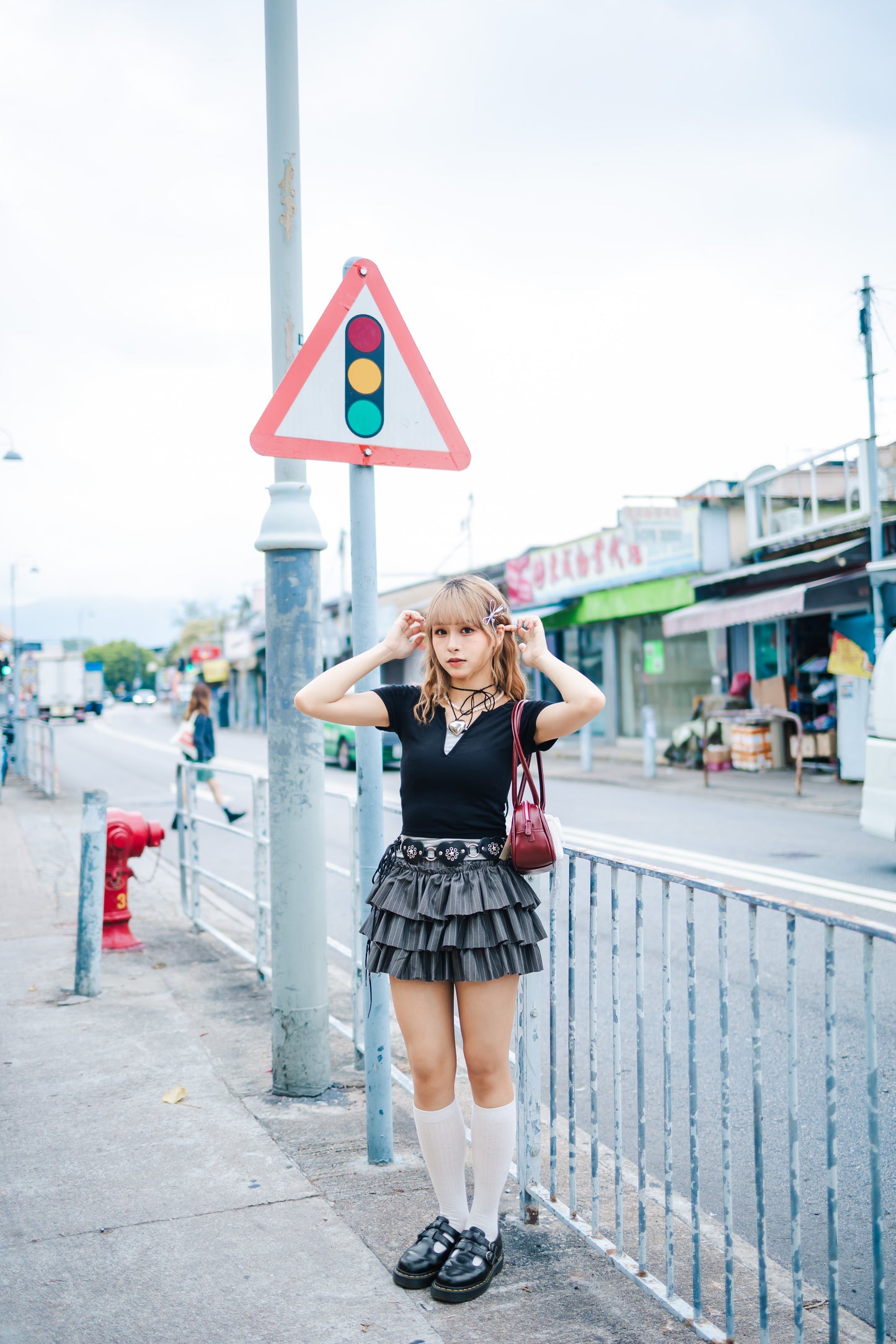 【🖤📸韓系街頭風】拼色掛頸上衣