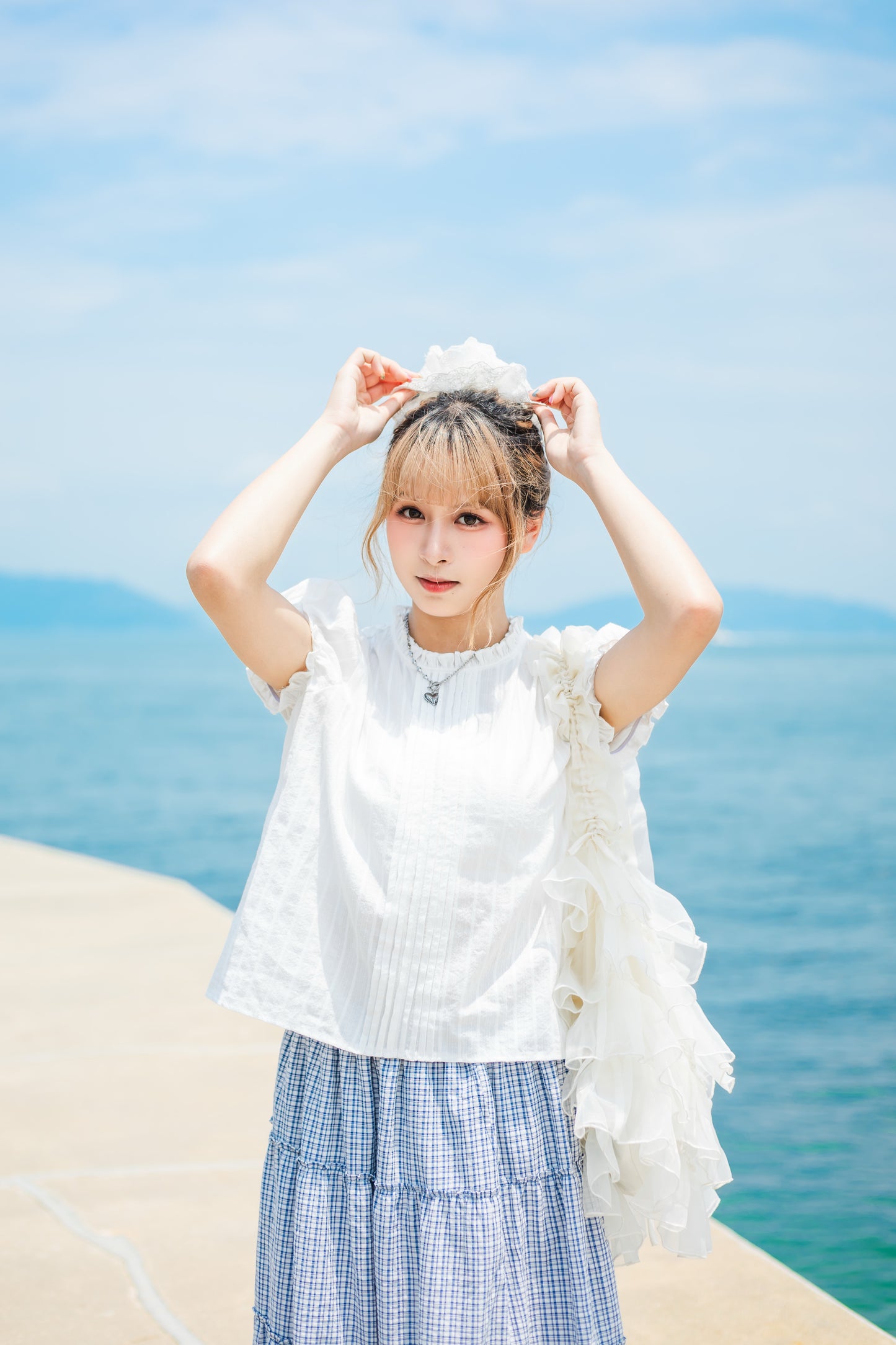 日系娃娃領Ruffle上衣