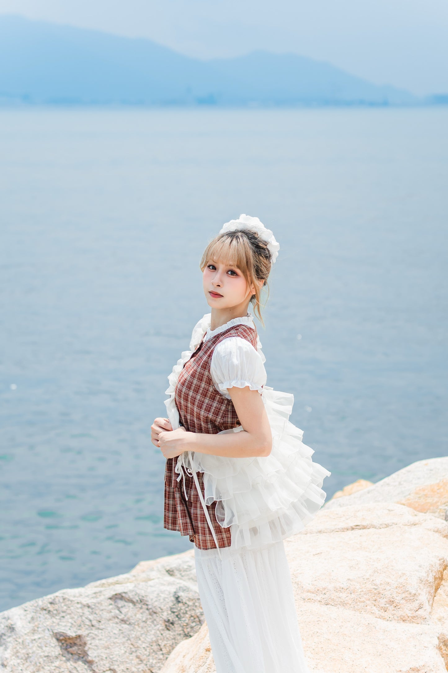 Ruffle格仔鈕扣罩衫💌
