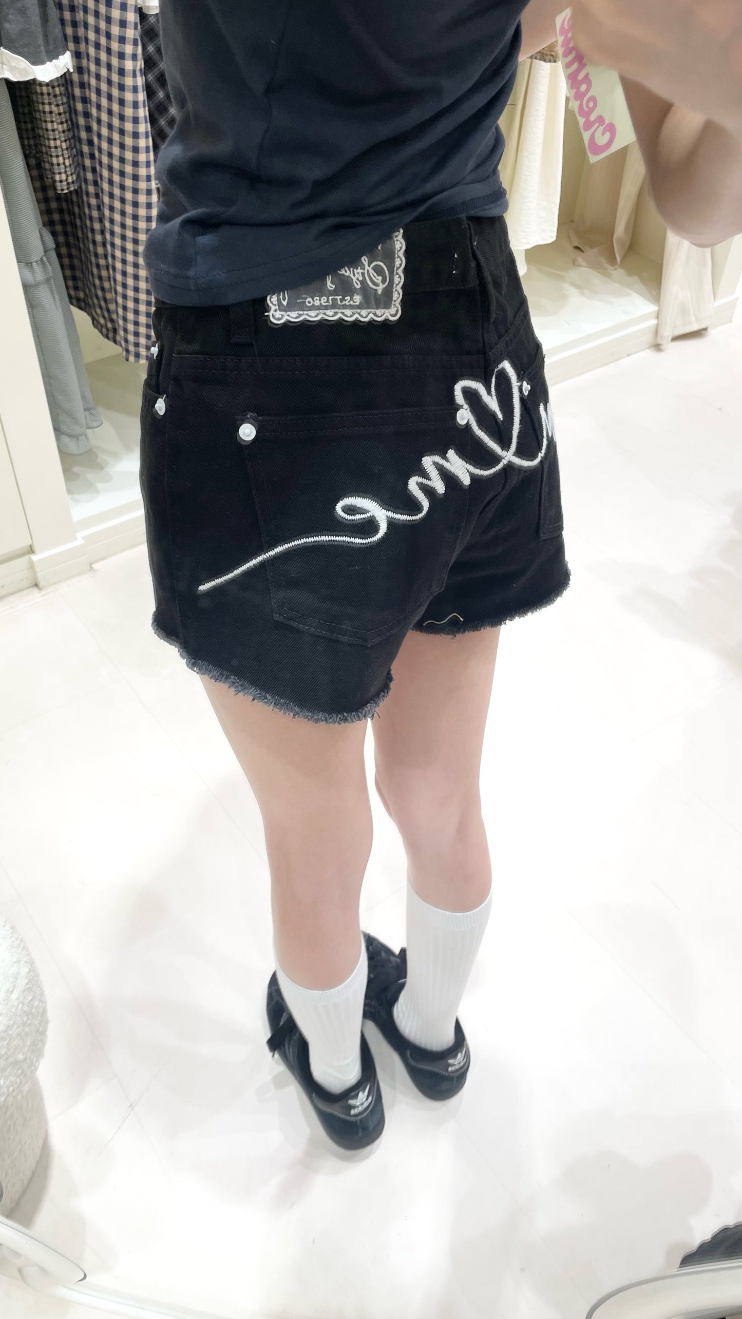 Houston斜肩上衣+短褲套裝🖤