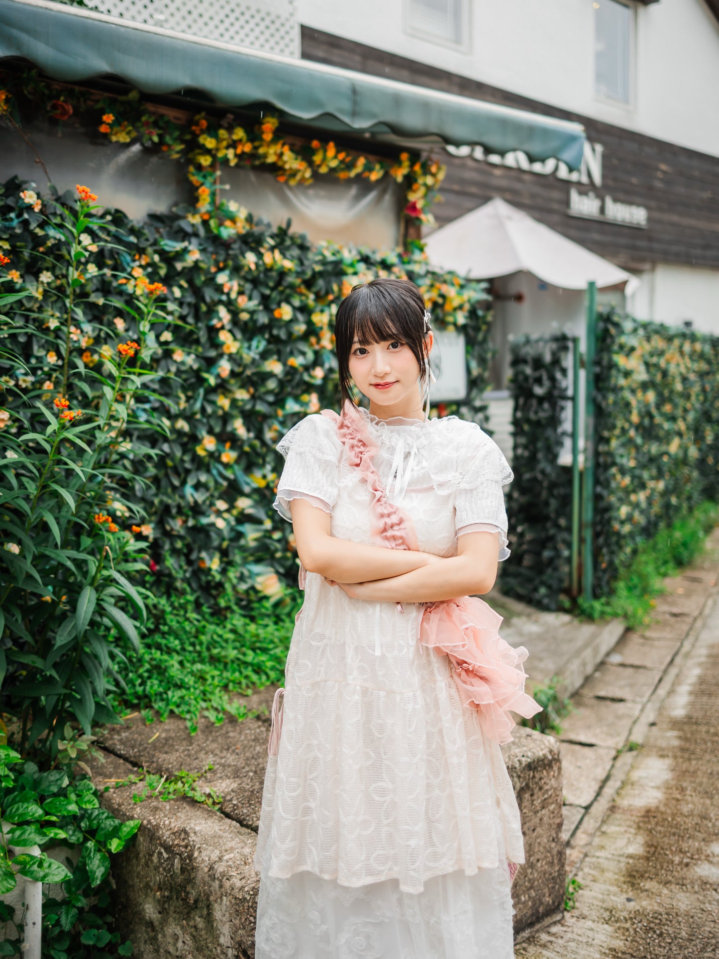 日系吊帶花花綁帶罩衫