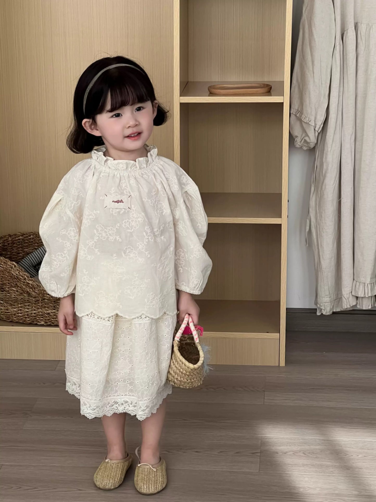 花邊刺繡娃娃襯衫🍑