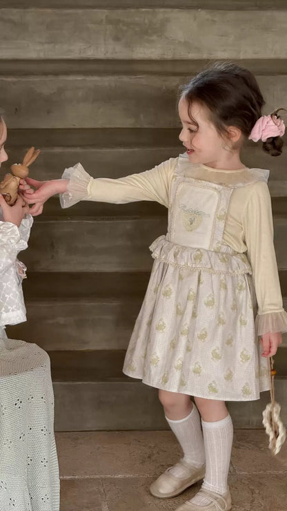 圓領網紗花邊長袖🐰