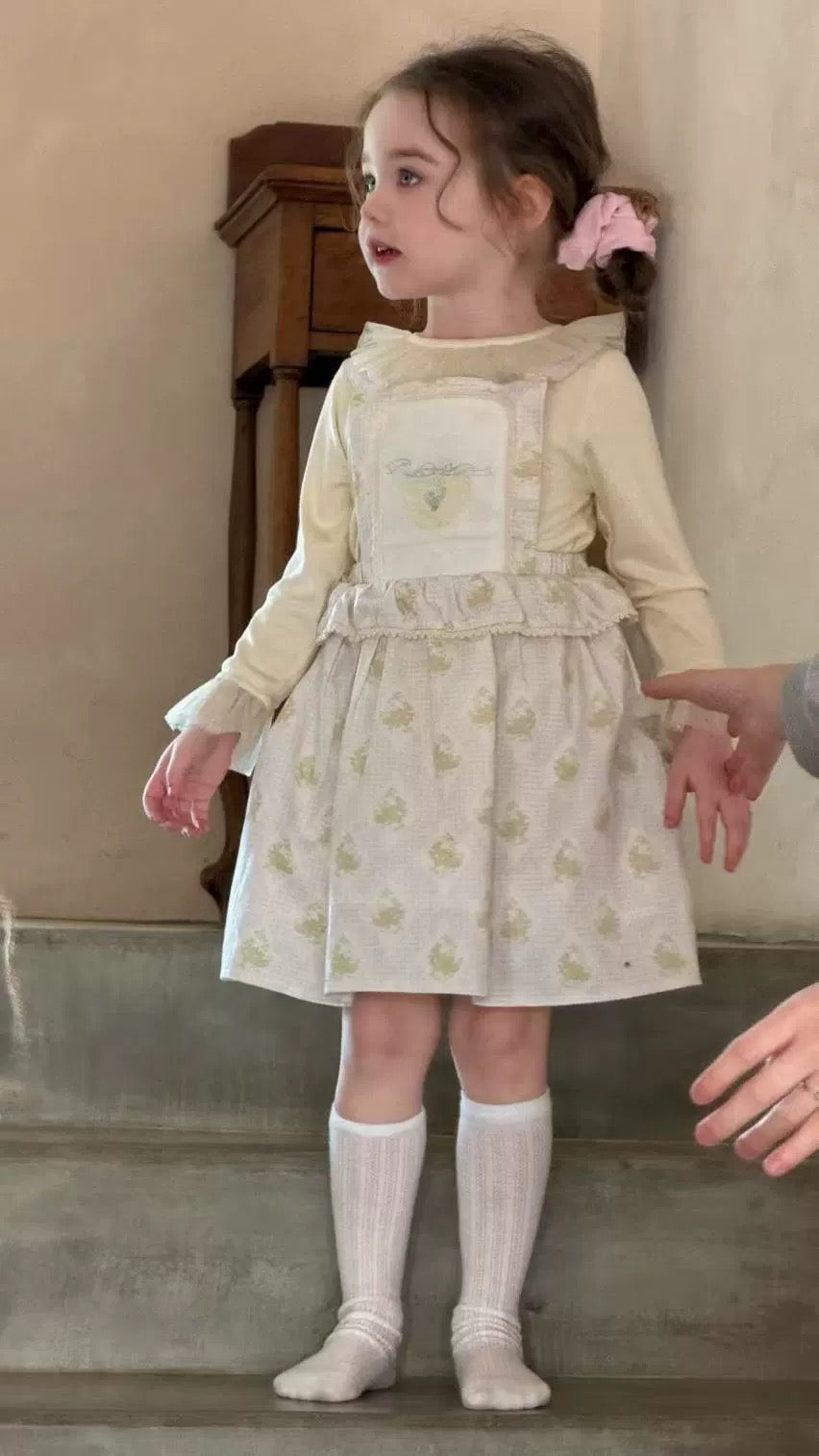 圓領網紗花邊長袖🐰