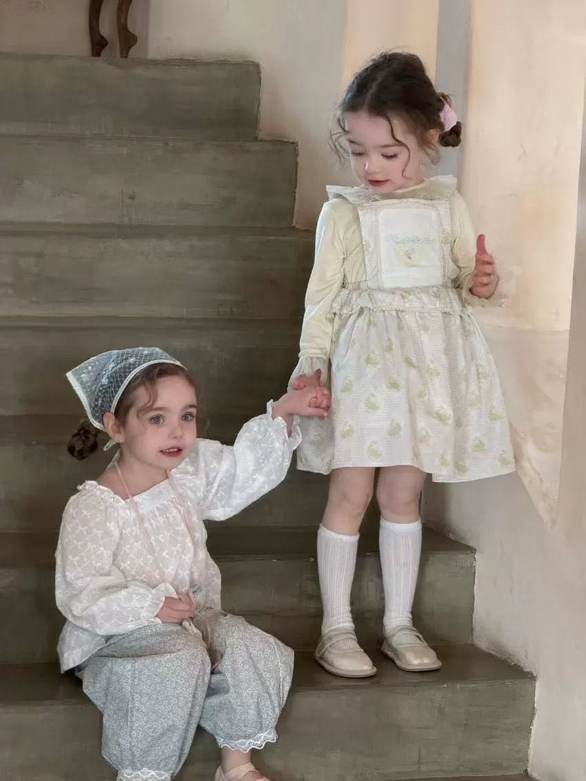 圓領網紗花邊長袖🐰