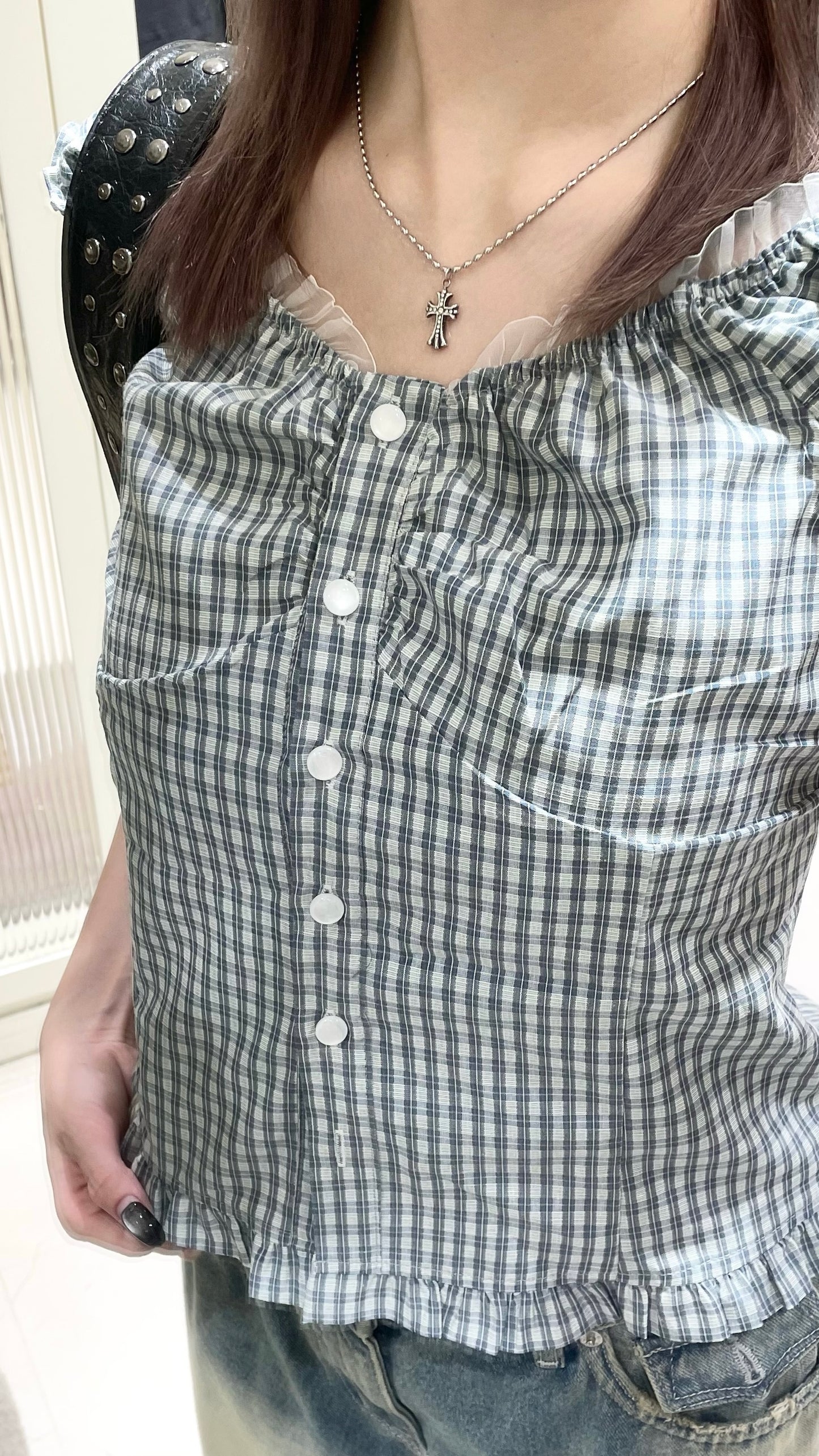 花邊格仔背心搭牛仔褲🥯