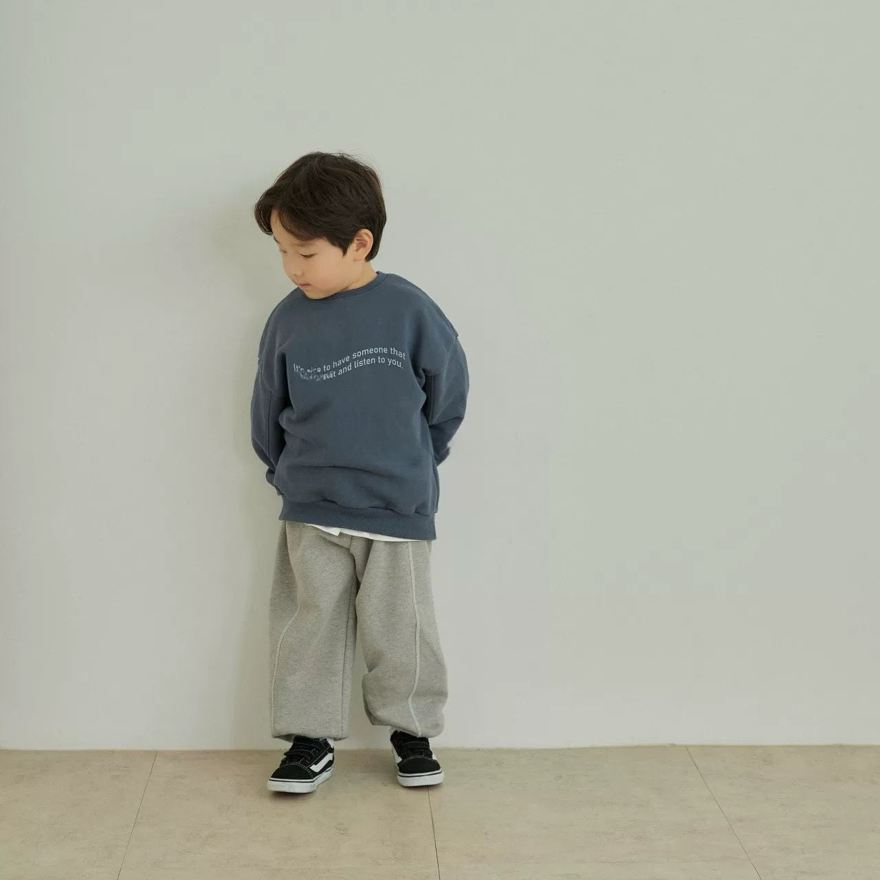 圓領英文衛衣🎧