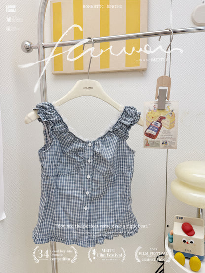 花邊格仔背心搭牛仔褲🥯