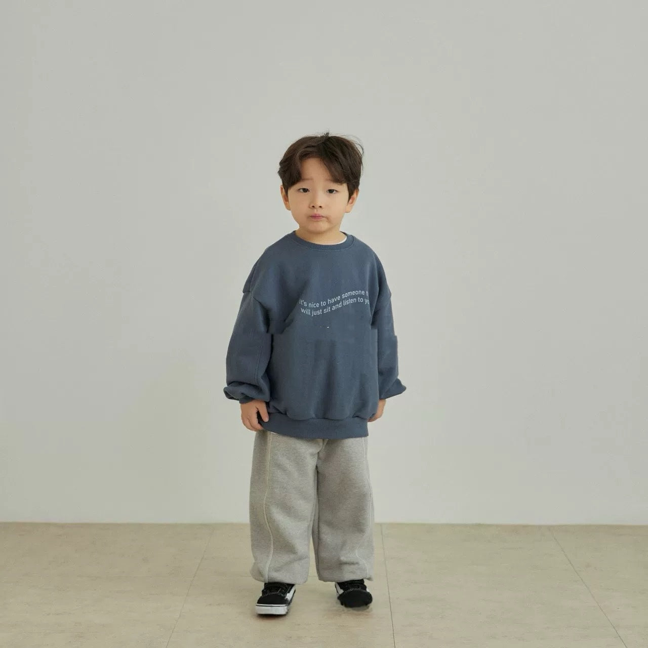 圓領英文衛衣🎧