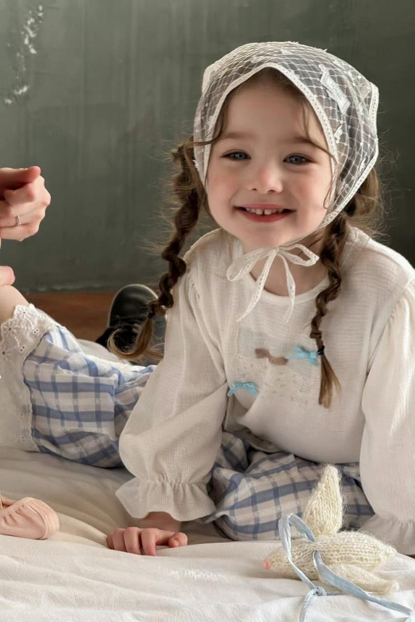 淨色花邊袖上衣🌸