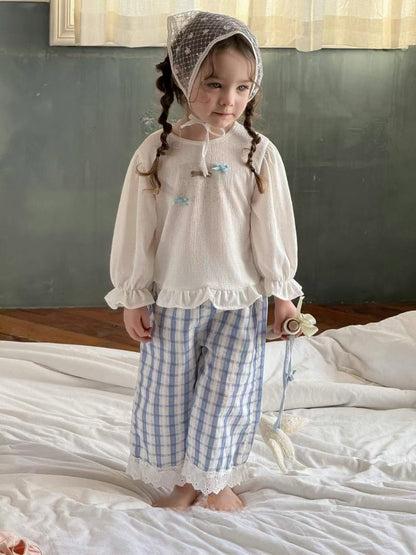 淨色花邊袖上衣🌸