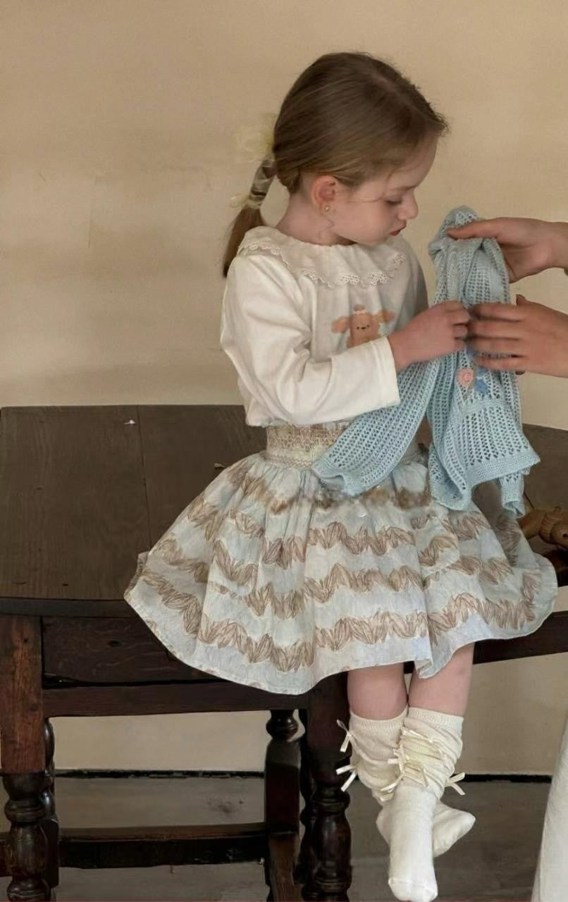 淨色娃娃領上衣🍑