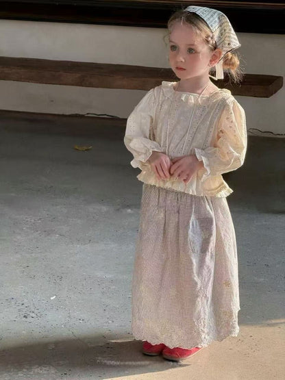 圓領花邊刺繡襯衫🔖