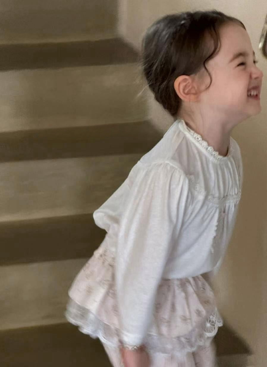 淨色花邊娃娃上衣🌷