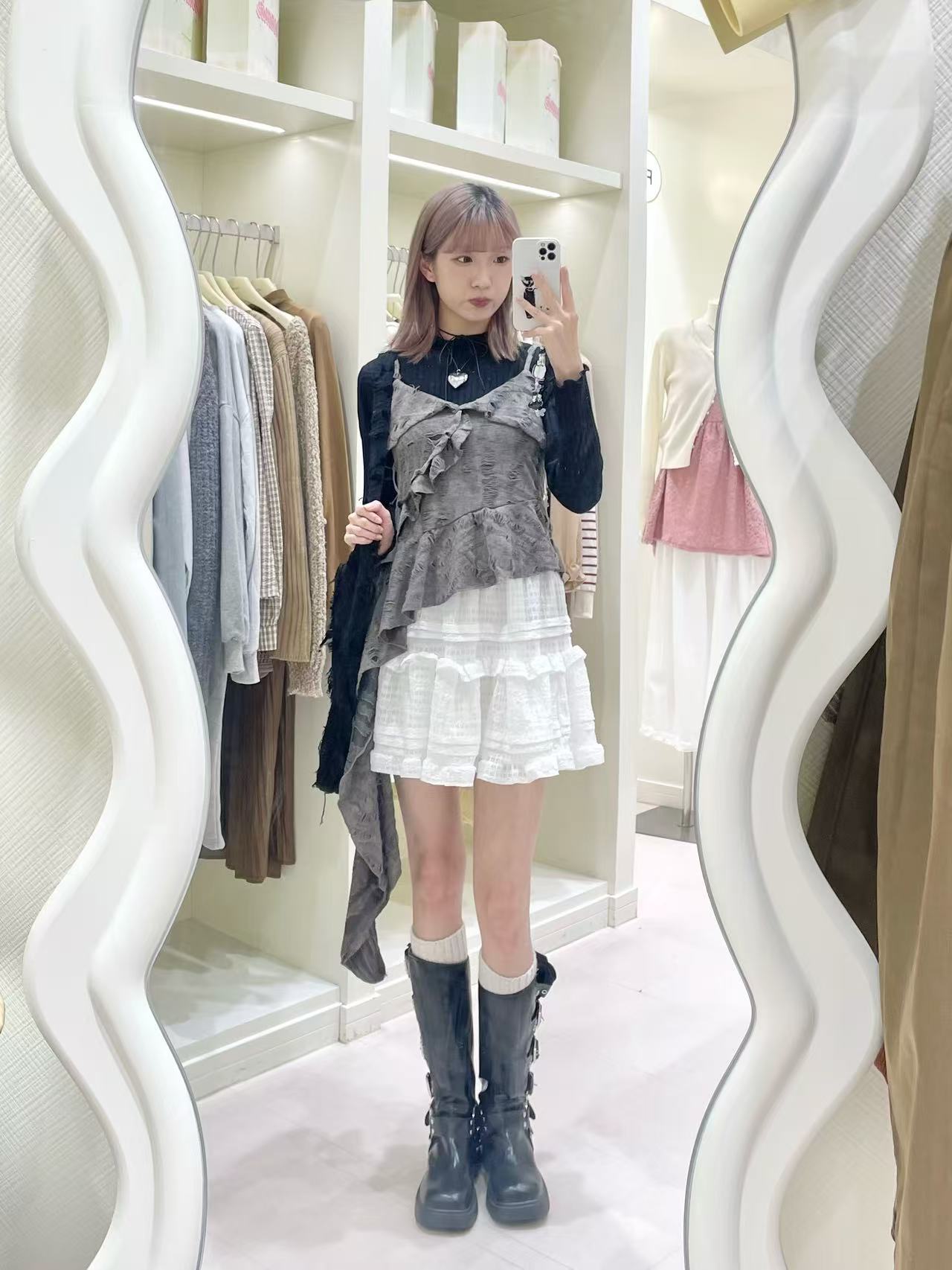 簡約百搭上衣搭短裙💐