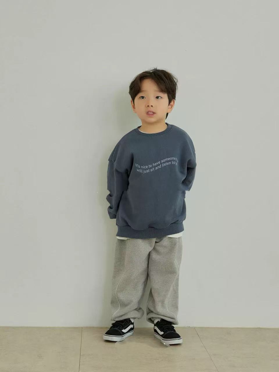 圓領英文衛衣🎧