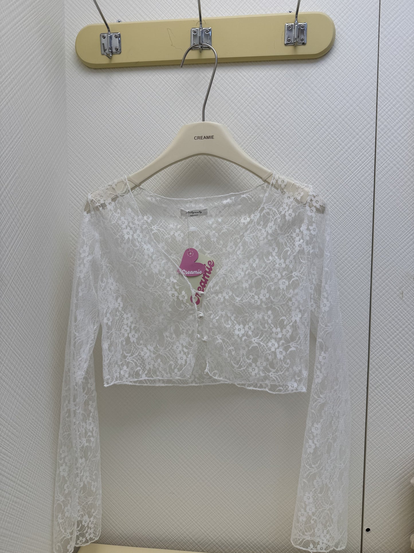 【冬季清倉☃️❄️】 蕾絲短款上衣