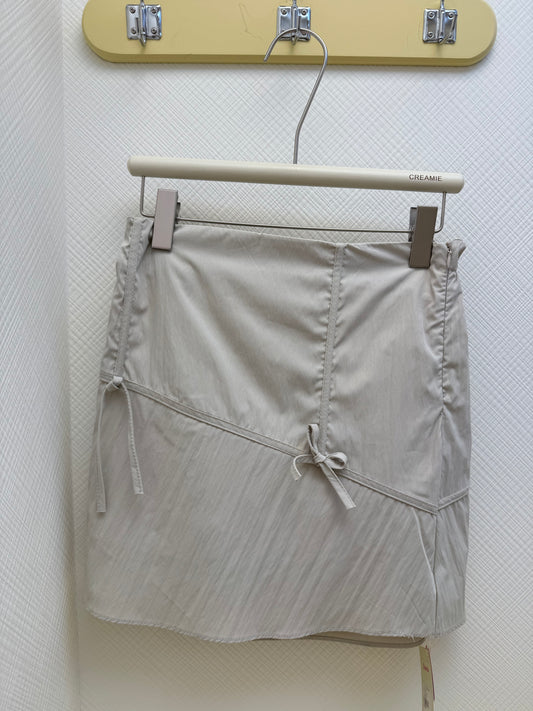 【冬季清倉☃️❄️】 拉鍊蝴蝶結短裙