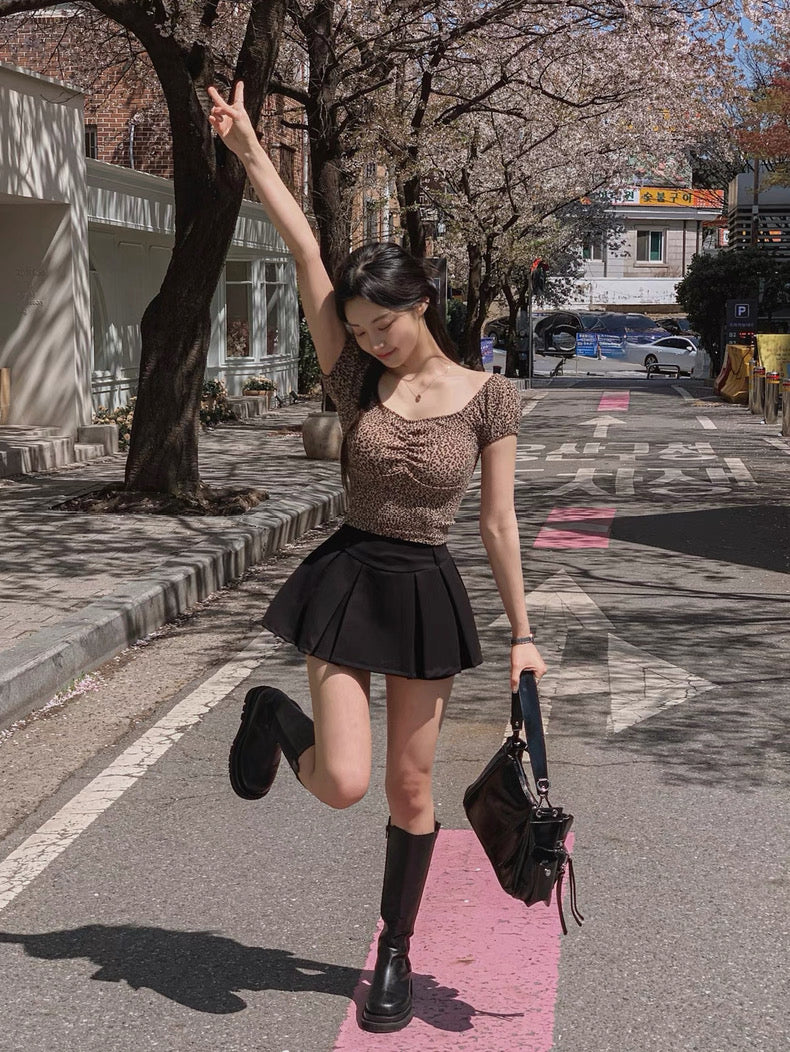 熱潮回歸! 🖤豹紋摺疊襯衫